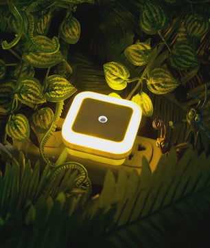 Draadloos LED Nachtlampje met Sensor - Mini Stekkerlampje voor Kinderkamer, Slaapkamer & Woonkamer