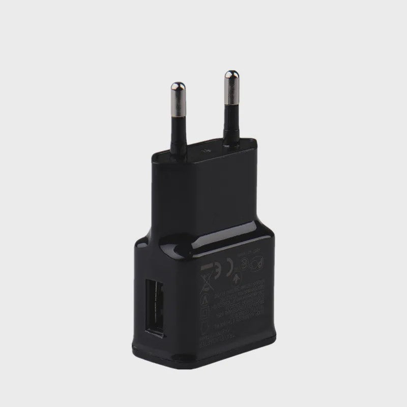 Universele Dual USB Reisadapter EU Stekker 5V - Laad Al Je Apparaten Snel Op
