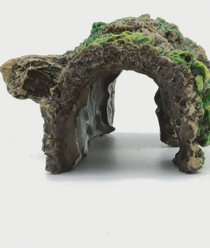 Levensgetrouwe Aquarium Grot met Groen Decor - Natuurlijke Schuilplaats voor Vissen