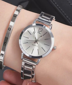 Luxe Dameshorloge Set met Minimalistische Wijzerplaat en Goudkleurige Armband - Stijlvol Quartz Polshorloge