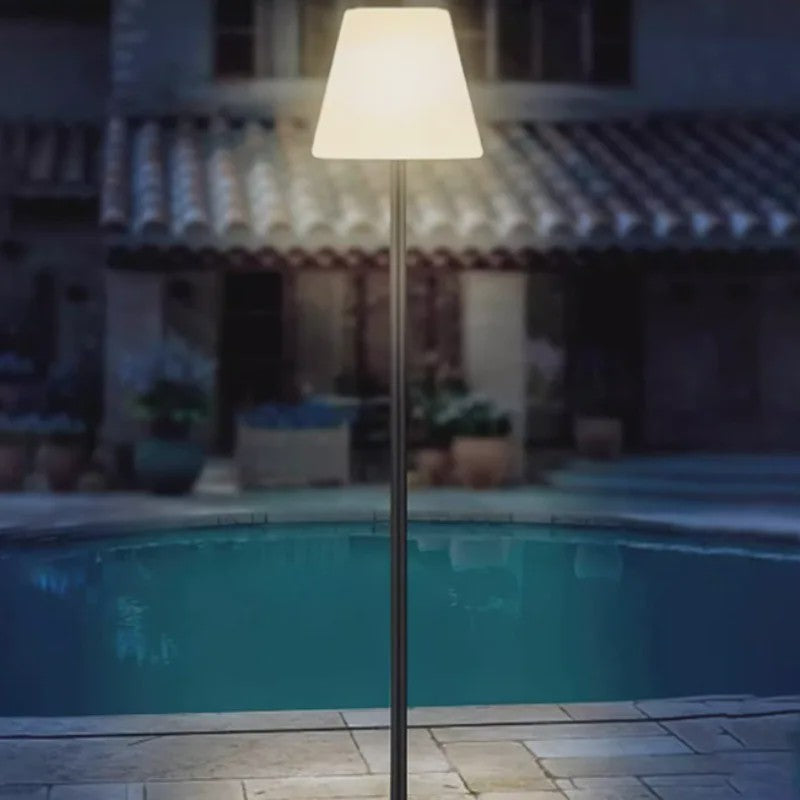 Nordic Minimalistische Staande Lamp met Solar Energie - Sfeervolle Verlichting voor Woonkamer & Slaapkamer