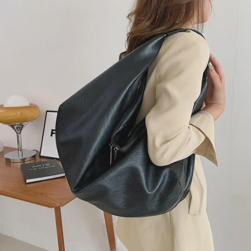 Luxe Grote Zwarte Hobo Schoudertas van Zacht PU Leer - Stijlvolle Dames Shopper en Reistote
