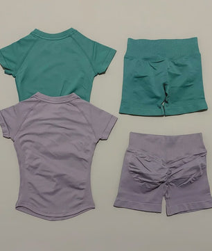 Seamless Sportset Dames: Yoga Top met Korte Mouw & Fitness Shorts