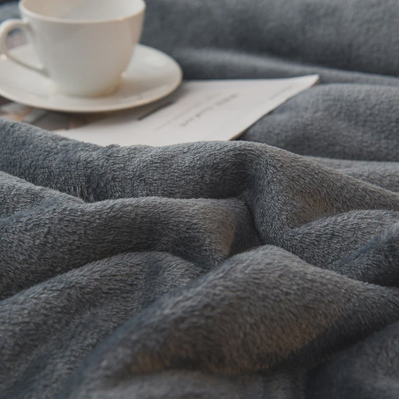Luxe Dubbelzijdige Wol Pluche Deken - Warm & Comfortabel voor Bed, Bank & Camping