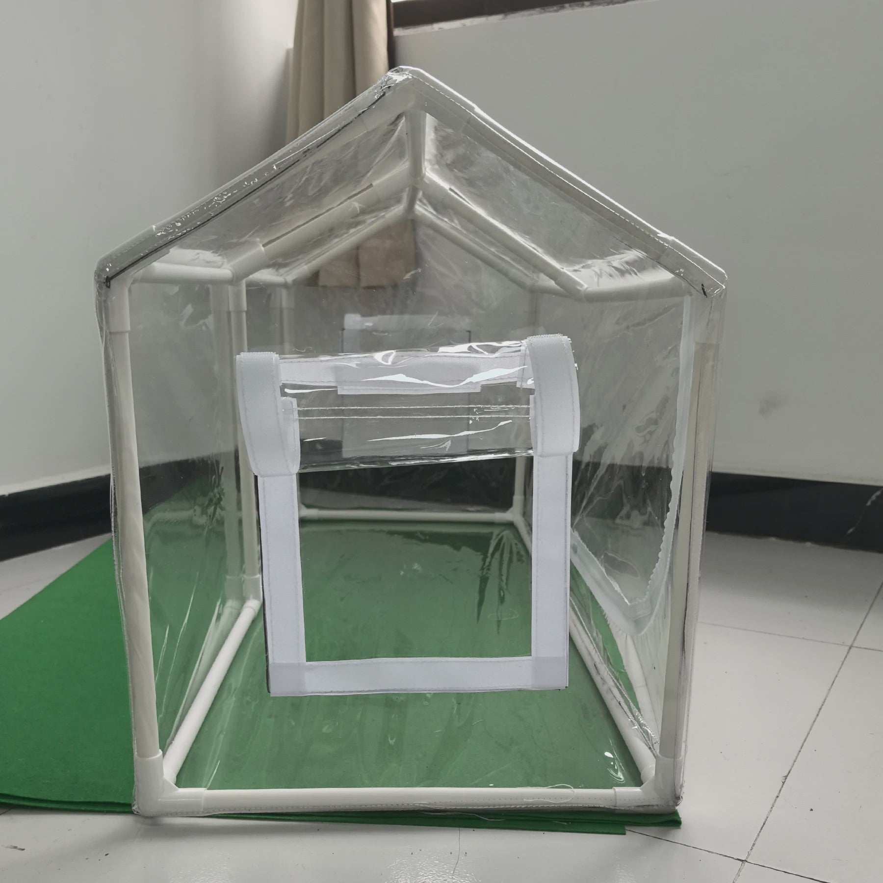 Compacte Koudbestendige PVC/PE Kas voor Tuinieren en Kleine Huisdieren