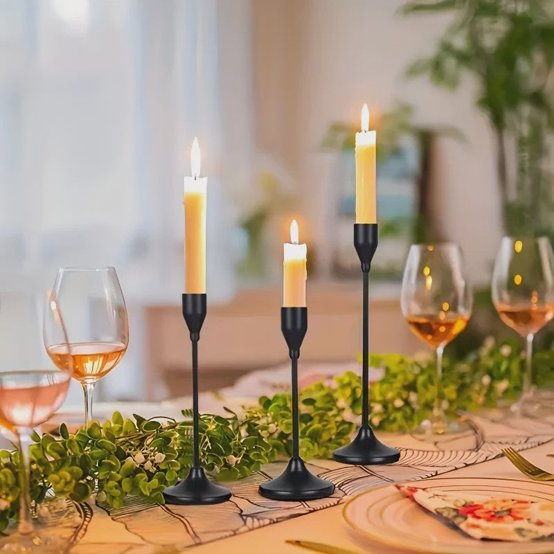 Set Zwarte Kandelaars met Ronde Voet - Scandinavisch Minimalistisch Design