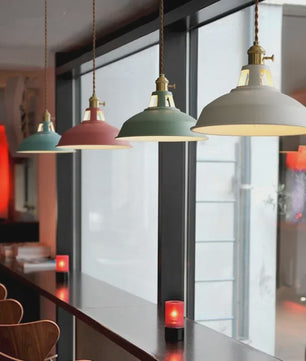 Kleurrijke Retro Industriële Hanglamp - Vintage Stijl voor Keuken, Restaurant, Woonkamer & Meer