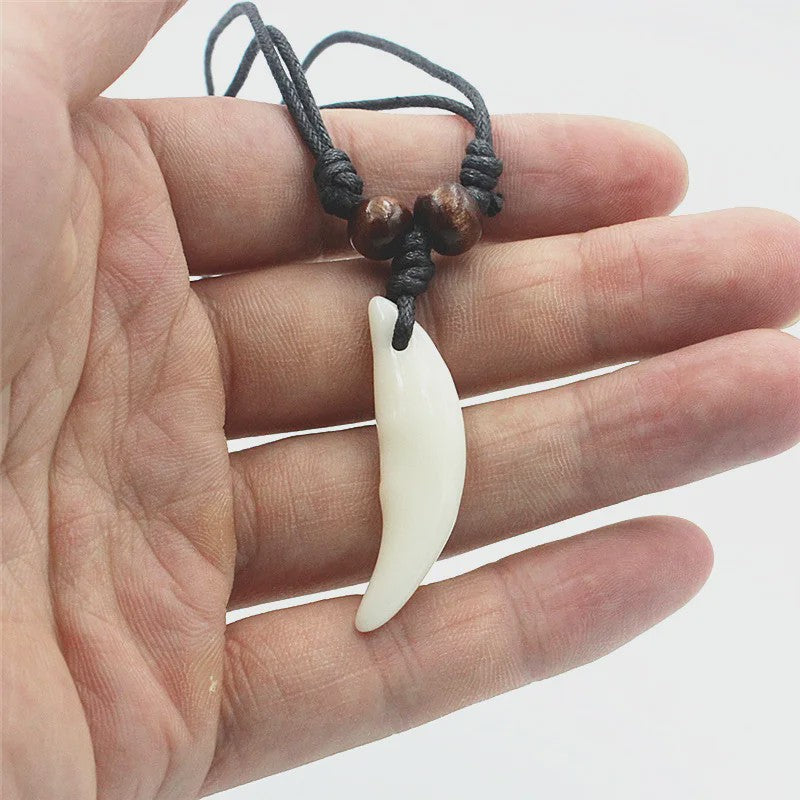 Tibetaanse Wolfstand Ketting - Imitatie Bot Amulet voor Heren & Dames