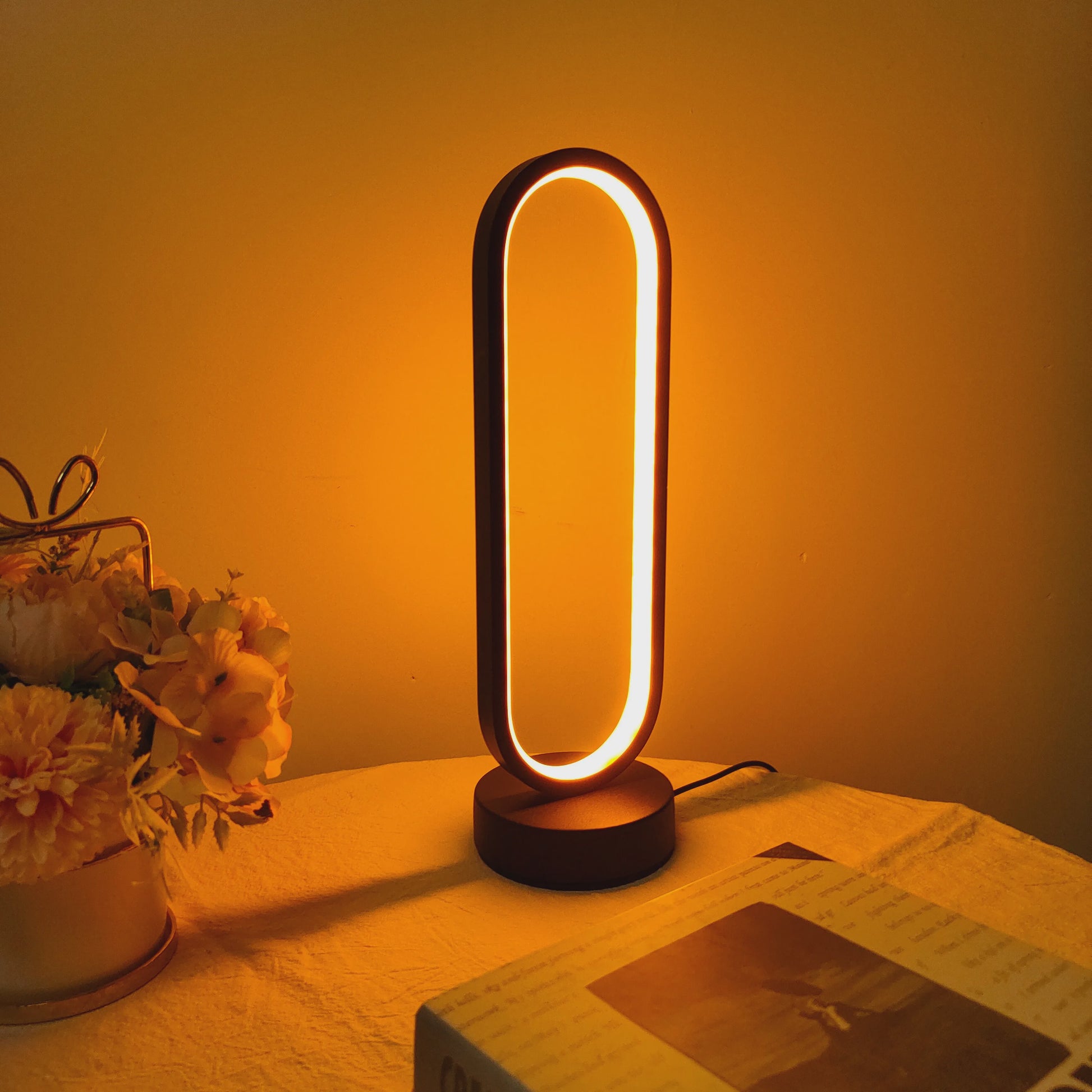 Moderne Ring Lamp voor Slaapkamer & Woonkamer - Drie Kleuren & Dimbaar LED Nachtlampje