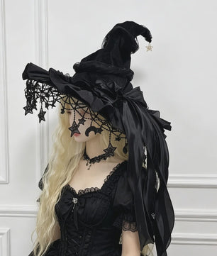 Luxe Heksenhoed van Kant en Fluweel met Maan & Sterren - Perfect voor Halloween & Cosplay