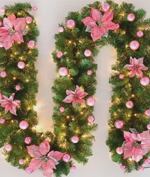 Luxe Kerstguirlande 2.7m met LED Verlichting, Poinsettia en Ballen