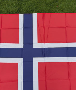 Noorse Vlag 150x90cm - Duurzaam Polyester, Dubbel Gestikt