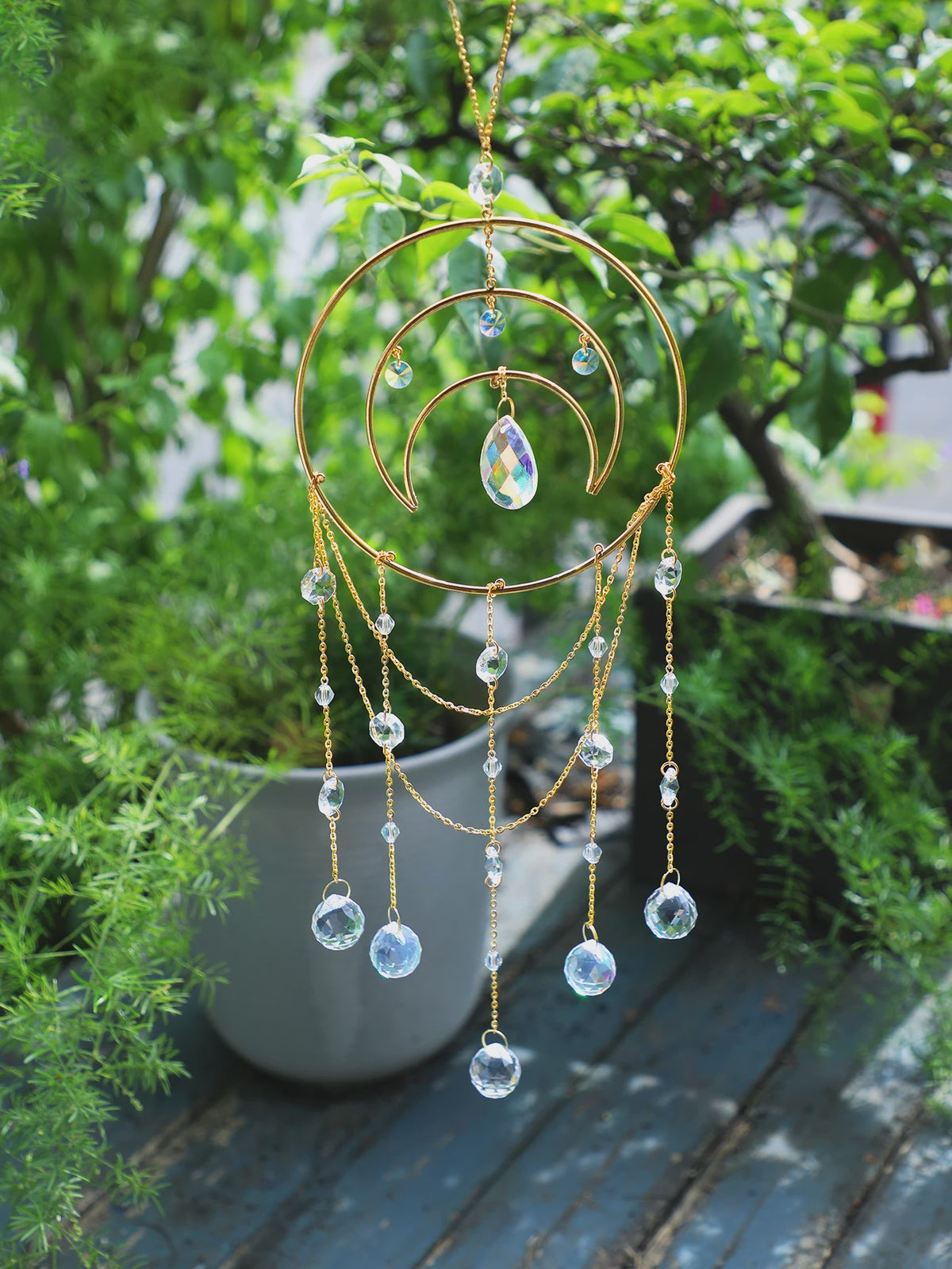 Gouden Maan Kristal Suncatcher - Regenboog Prisma Hanger voor Ramen & Tuin - Boho Decor Cadeau