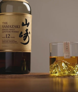 Set van 2 Whiskeyglazen met 3D Berg Design - Kristalhelder & Uniek
