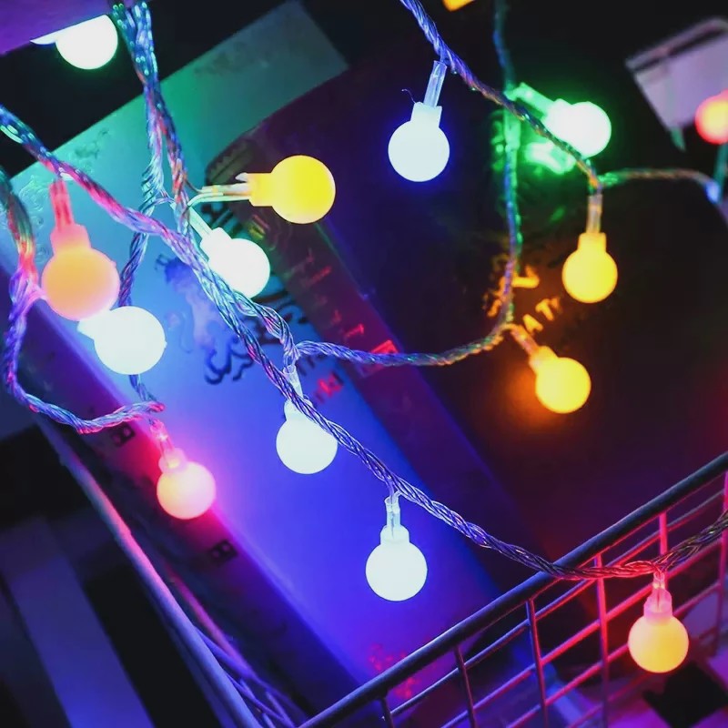 10 Meter LED Snoer Verlichting met Baljes - USB/Batterij - Buiten & Binnen - Feestelijk Decoratie Licht