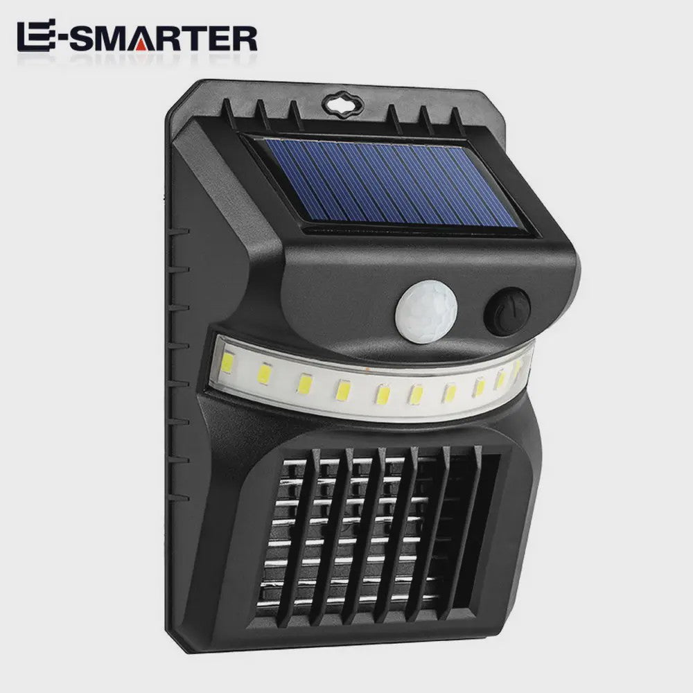 Solar Tuinlamp met Muggenkiller & Bewegingssensor - Waterdicht Buitenlicht