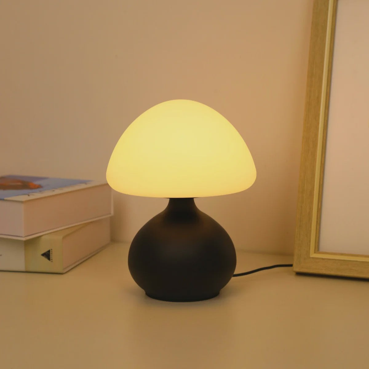 Moderne Mushroom Tafellamp met 3 Kleurinstellingen en Traploos Dimmen - Sfeervolle Huisdecoratie