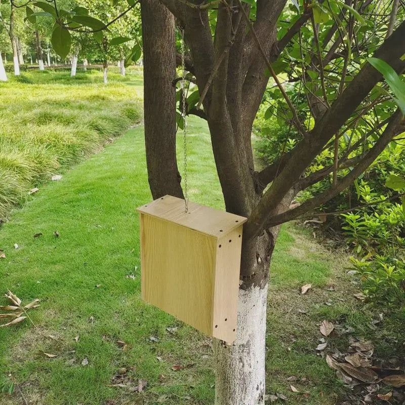 Houten Vleermuishuisje - Natuurlijke Habitat en Decoratie voor Buiten