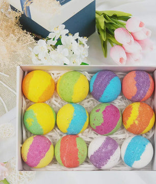 Luxe Set van 12 Handgemaakte Bath Bombs - Natuurlijk, Ontspannend & Cadeau-idee