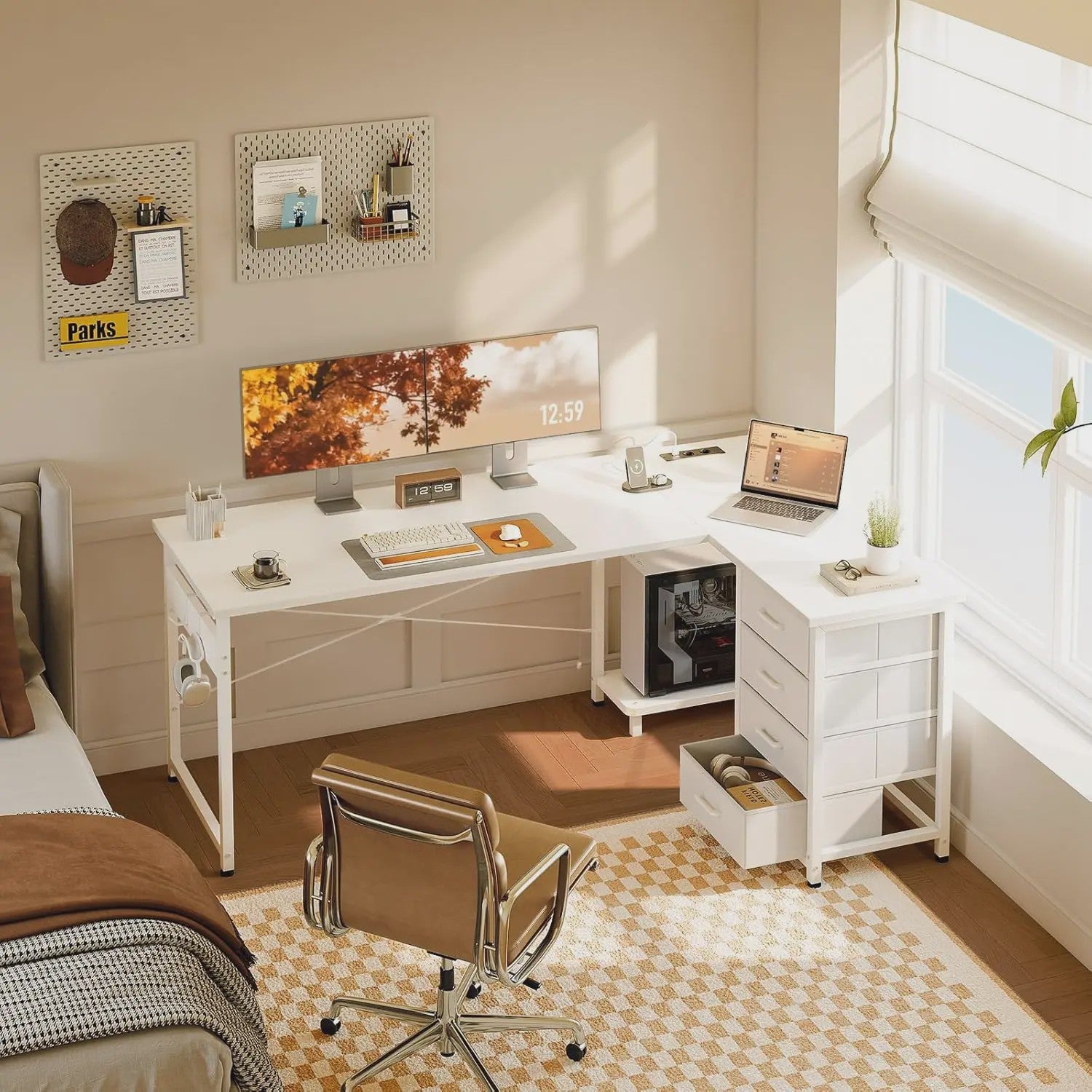 Wit L-vormig Hoekbureau met 4 Lades, Geïntegreerde Socket & USB Oplaadpoort - 155x110 cm