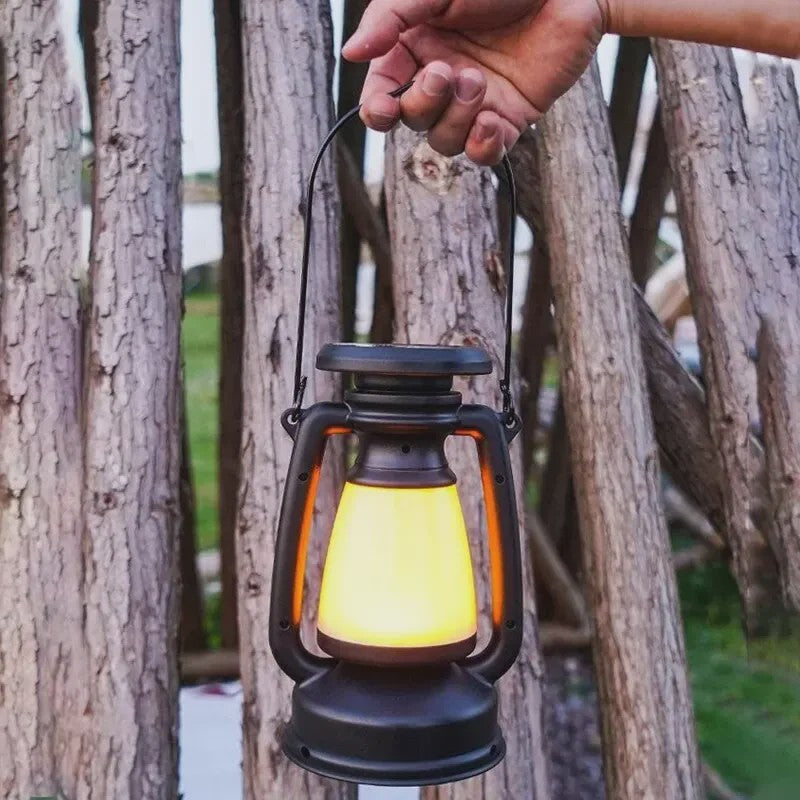 Retro Camping Lantaarn - Sfeervolle LED Tafellamp met USB-C Opladen