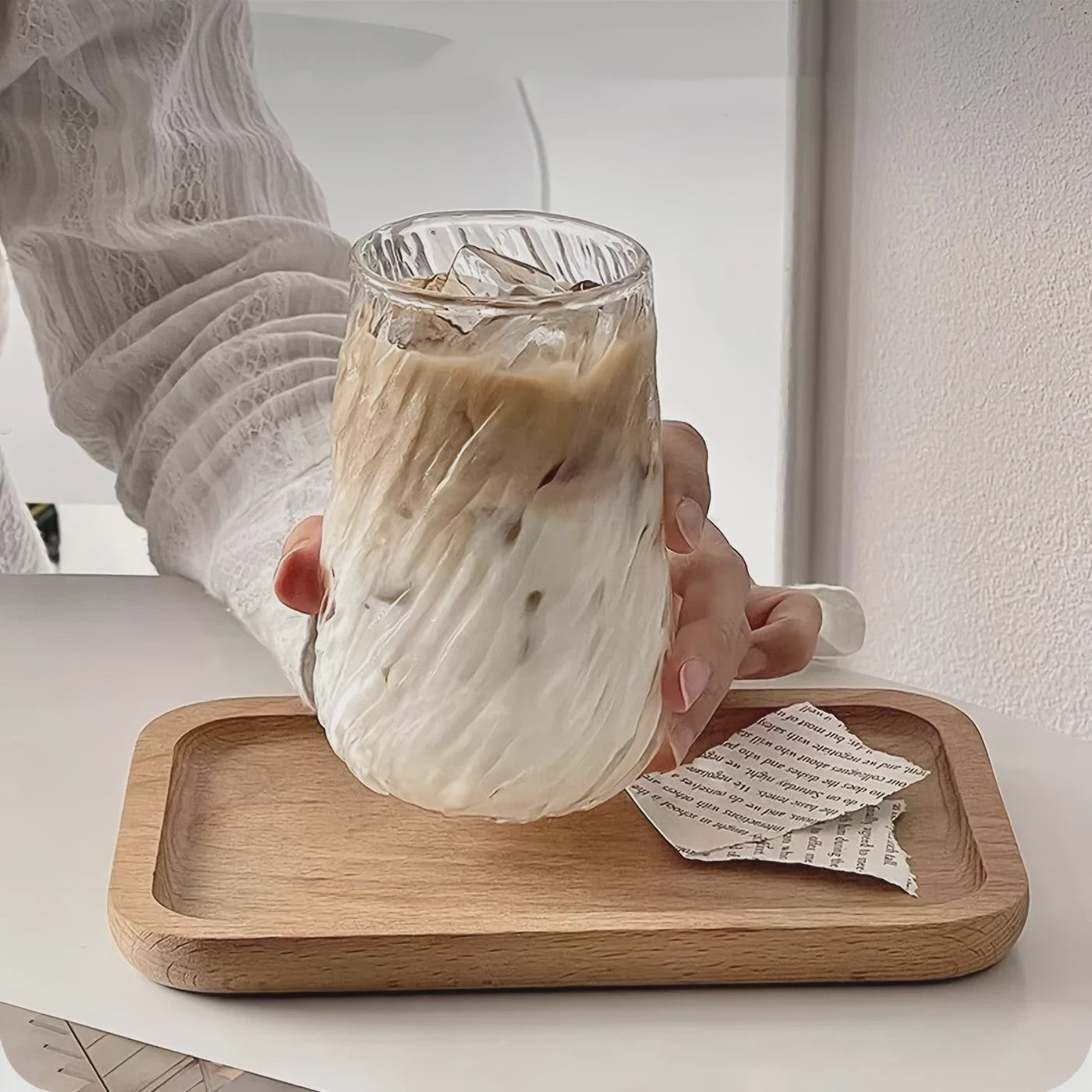Stijlvol 400ML Glazen Mok met Draaiend Design - Perfect voor Koffie, Thee & IJskoffie