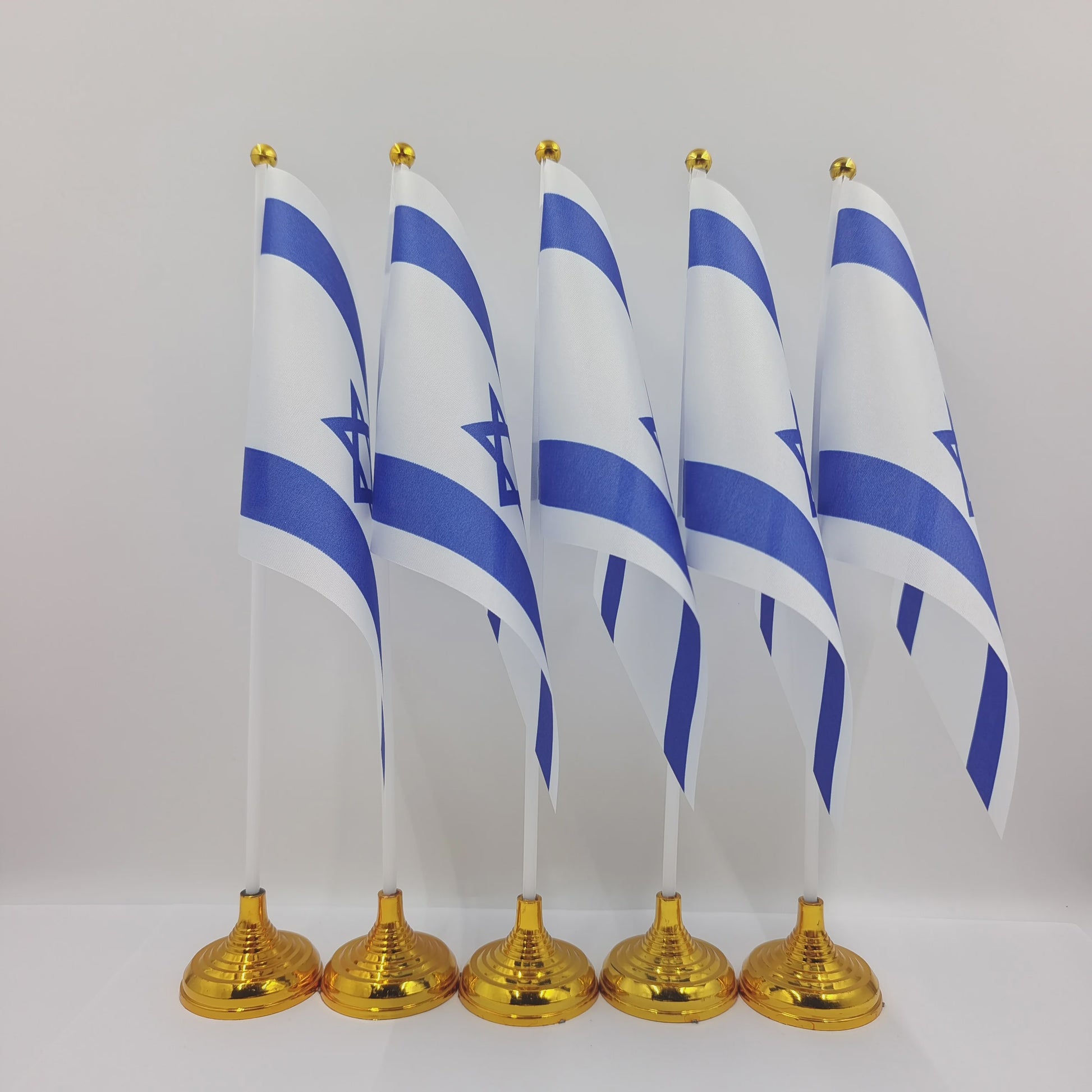 Israël Bureauvlag 14x21cm - Gouden/Zilveren Standaard voor Vergaderingen & Decoratie