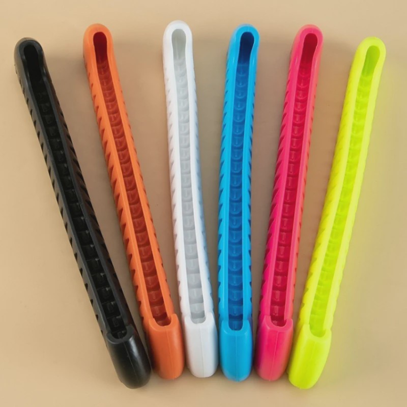 Verstelbare Schaats Blade Covers (S/L/XL) - TPU Bescherming voor IJshockey en Kunstschaatsen