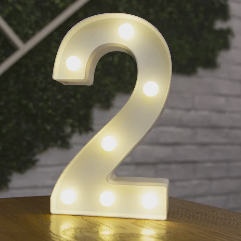 Decoratieve LED Letter & Cijfer Lampen - Creëer Sfeer met Warm Licht