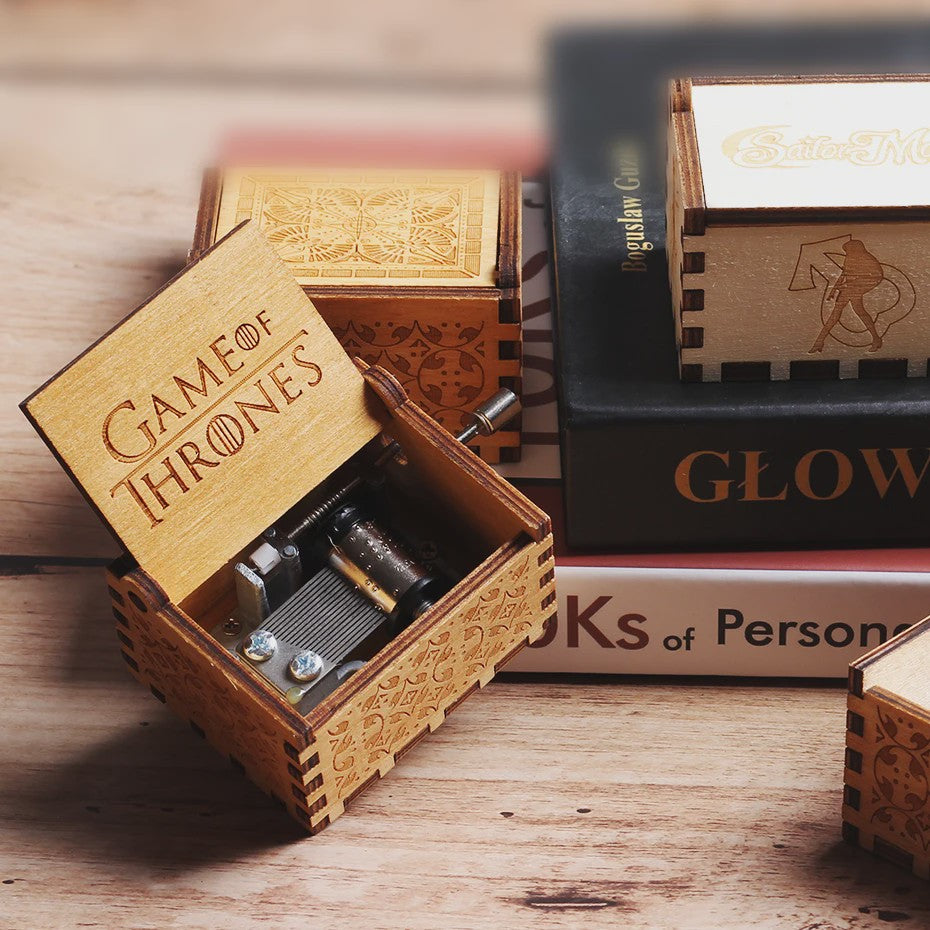 HOT NEW GOOD Theme Music Box Blind box Wooden Hand Cranked Neverland Casket musical Valentine's Day Birthday Holiday Gifts