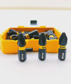 DEWALT DT70555T 25mm PH2 Impact Schroefbits Set (25 Stuks) met Magnetische Grip en Tough Case