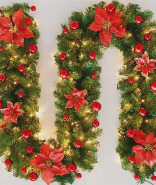 Luxe Kerstguirlande 2.7m met LED Verlichting, Poinsettia en Ballen