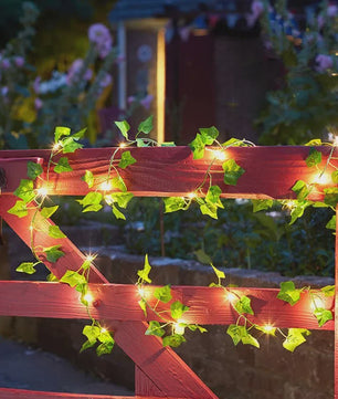 Decoratieve Slanke Lichtjes met Kunstrank en Groene Bladeren - Batterijgevoed