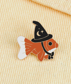 Grappige Vis Broche met Tovenaarshoed - Emaille Speld voor Dames, Heren & Kinderen