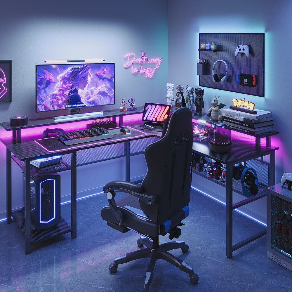 L-vormige Gaming Bureau 136x75cm met LED Verlichting en USB Poort - Ideaal voor Gamers en Werk