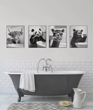 Grappige Zwart-Wit Canvas Poster: Schattige Dieren Poetsen Tanden - Muurdecoratie