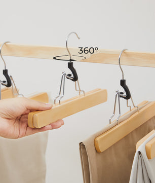 Set van 12 Houten Broekhangers met Anti-slip Grip en 360° Draaibare Chroom Haak