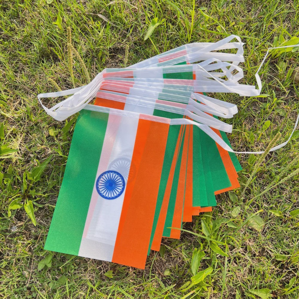 Vlaggenlijn India - 20 Stuks Vlaggetjes 14x21cm - Feestelijke Decoratie
