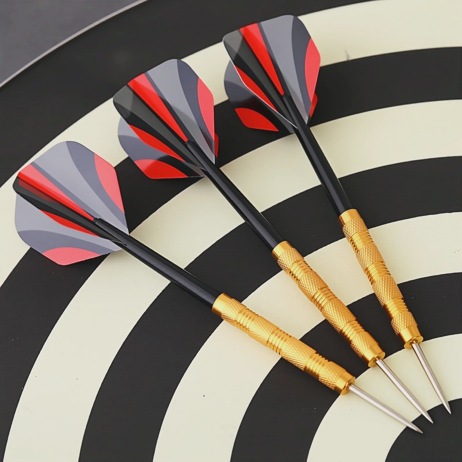 Compleet 18-delig IJzeren Dartpijl Set met 36 Vleugels en 36 Shafts