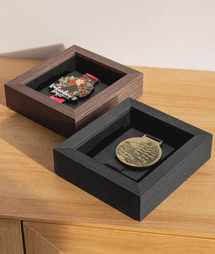 Houten Medaille Display Frame met Fotolijst - Voor Marathon, Sport en Herinneringen