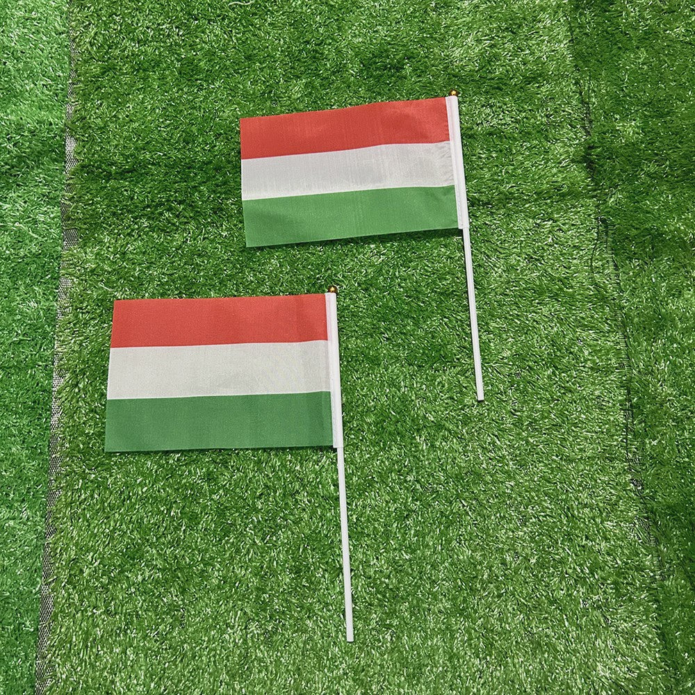 Hongaarse Vlaggetjes 14x21cm met Stok - Feest, Sport & Decoratie