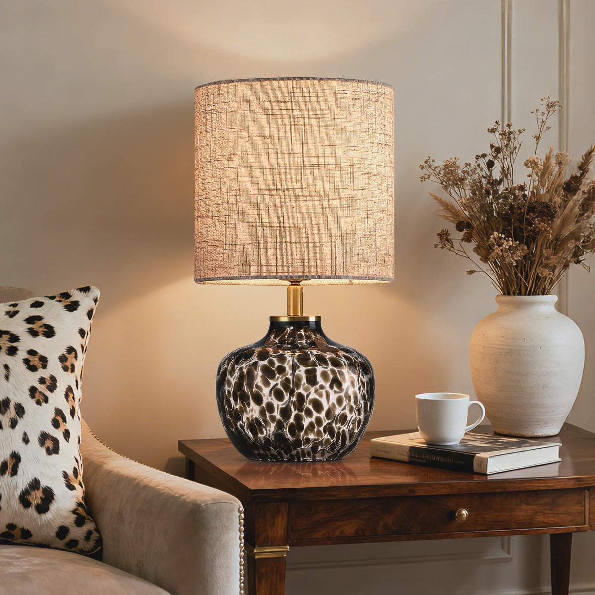 Luxe Tafellamp met Luipaardprint - Sfeervolle Nachtlamp voor Slaapkamer & Bureau