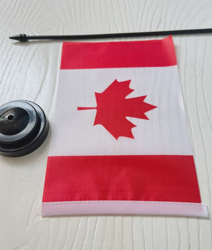 Canada Bureauvlag 14x21cm Polyester - Decoratie Vlaggetje