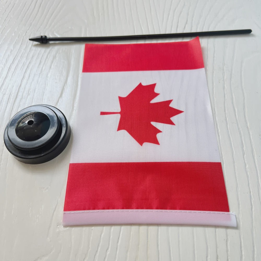 Canada Bureauvlag 14x21cm Polyester - Decoratie Vlaggetje