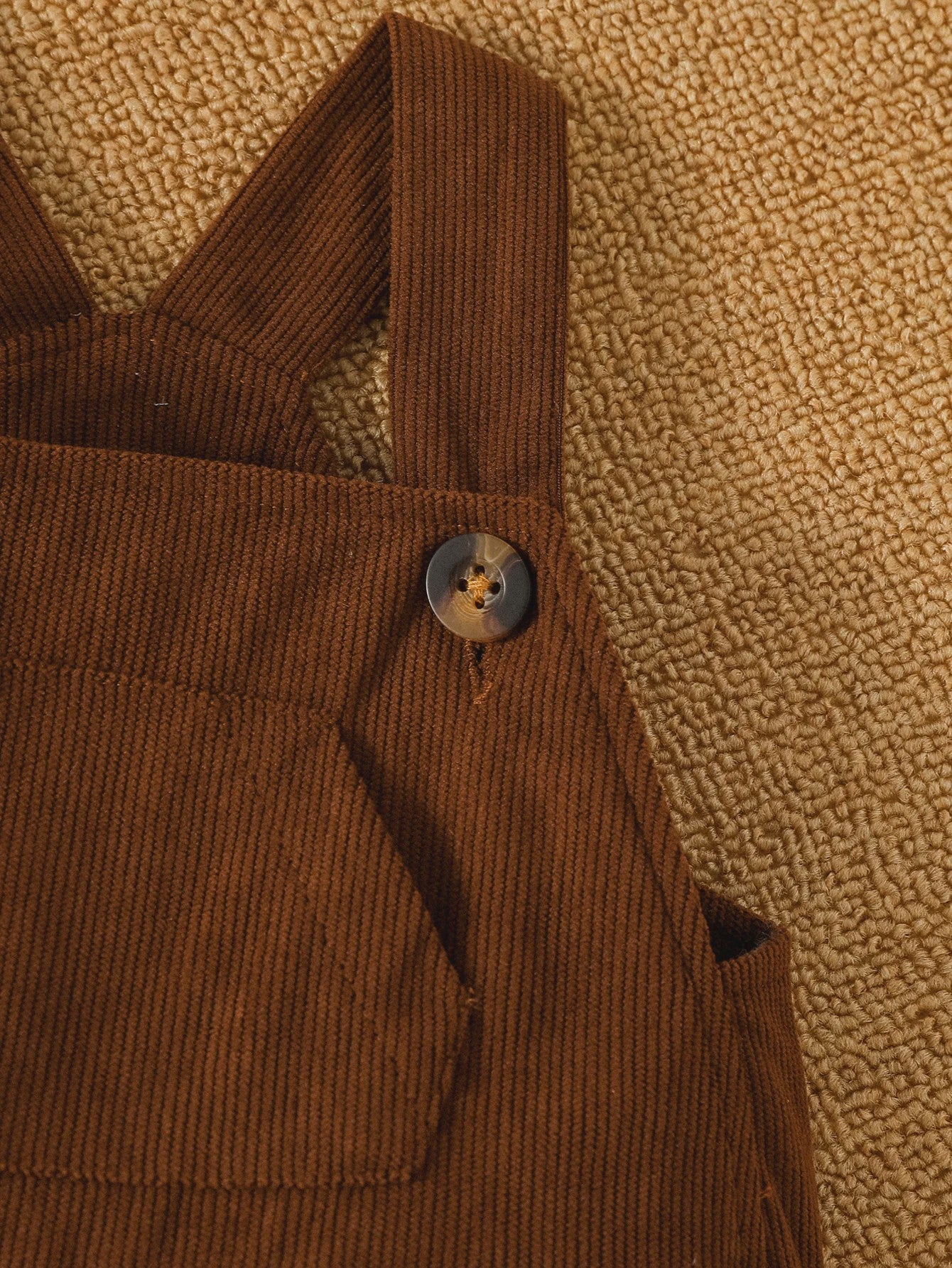 Schattige Baby Jongens Set: Sweater met Beerprint & Corduroy Overalls