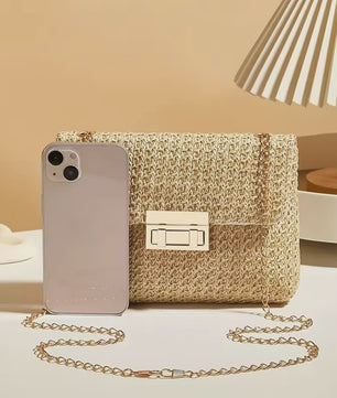 Stijlvolle Strooien Crossbody Tas met Gouden Kettingband - Perfect voor Dag en Avond