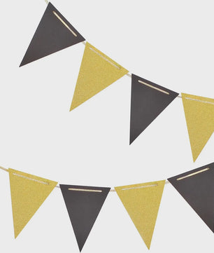 Zwarte en Gouden Driehoek Vlaggenlijn - Feestelijke Banner voor Verjaardag, Bruiloft & Feestdecoratie