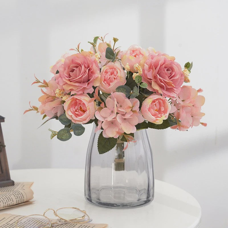 Retro Zijden Bloemenboeket: Vintage Rozen, Hortensia & Pioen voor Bruid & Decoratie