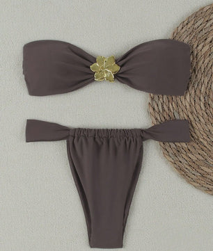 Dames Push-Up Bandeau Bikini Set met Braziliaanse Thong en Goudkleurige Ring Detail