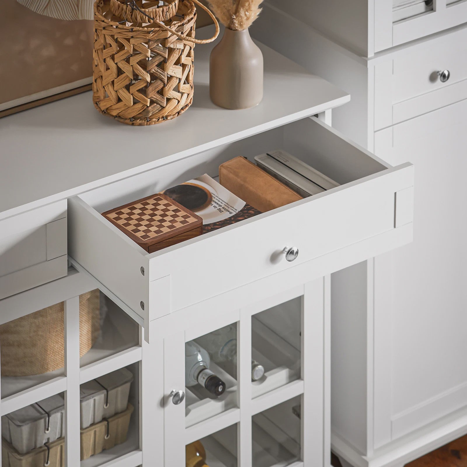 Witte Keuken Buffetkast met Glazen Deuren - Keuken Eiland, Sideboard, Bar & Eettafel